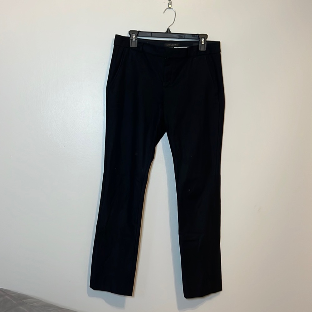 from banana republic. 6 long, thick durable fabric, with front and back pockets!